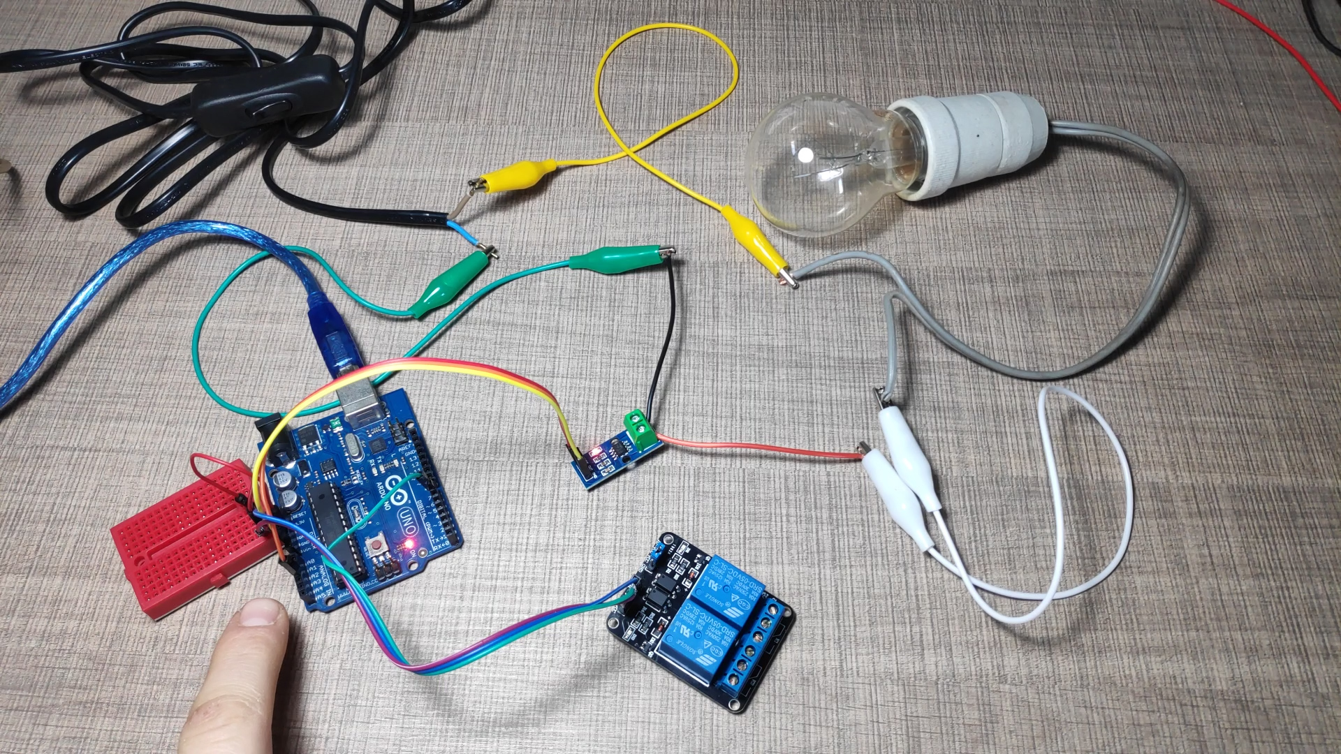 The finished prototype circuit of the load switch